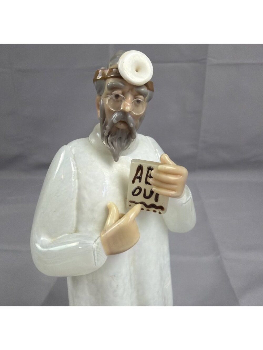 Czech Glass Zelezny Brod Sklo Eye Doctor Optometrist Sculpture Figurine VTG ZBS